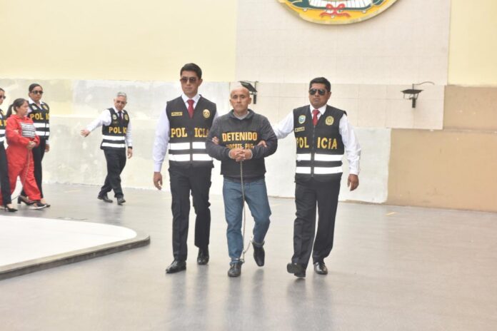 Fiscalía pide cárcel para terroristas que adoctrinaban niños Fiscalía pide cárcel para terroristas que adoctrinaban niños