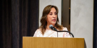 Dina Boluarte responde a Gustavo Petro por Isla Chinería