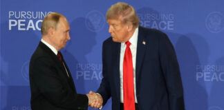 Vladímir Putin espera con ayuda de Donald Trump acabar la guerra con Ucrania