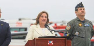 Dina Boluarte defiende adquisición de aeronaves