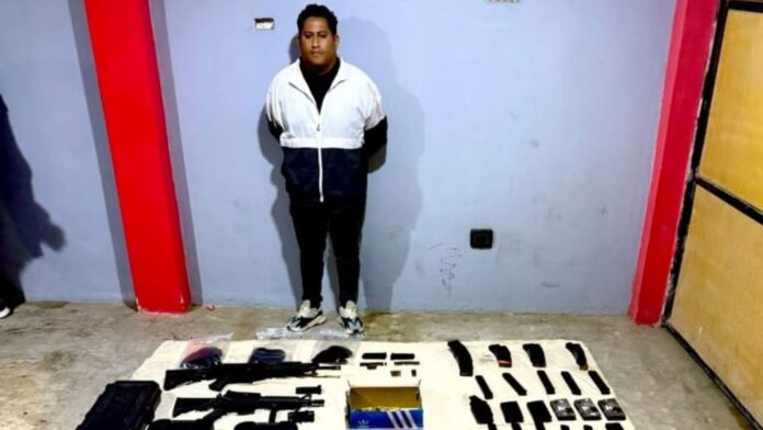 Cae sujeto que alquilaba armas y municiones a sicarios del 