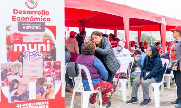 La Municipalidad de Mi Perú realizó el "Pasacalle" y la feria MuniSPA