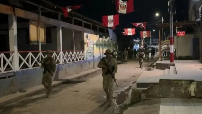 Perú refuerza presencia militar por tensión diplomática con Colombia
