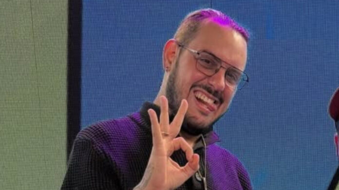 Streamer Furrey reaparece en podcast tras grave accidente