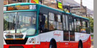 Delincuentes detonan explosivo en bus en Carabayllo