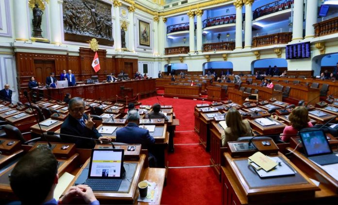 Pleno del Congreso aprobó declarar al cartel de los Soles como organización terrorista Pleno del Congreso aprobó declarar al cartel de los Soles como organización terrorista