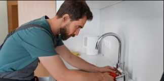 Así cambias el fregadero de la cocina en forma fácil