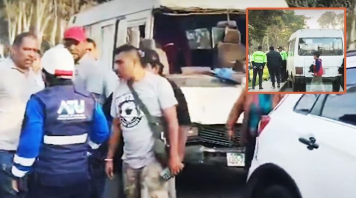 Chofer sin brevete causa triple choque en Ate