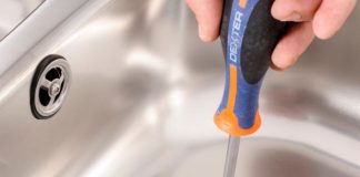 Cómo cambiar correctamente la válvula de un fregadero