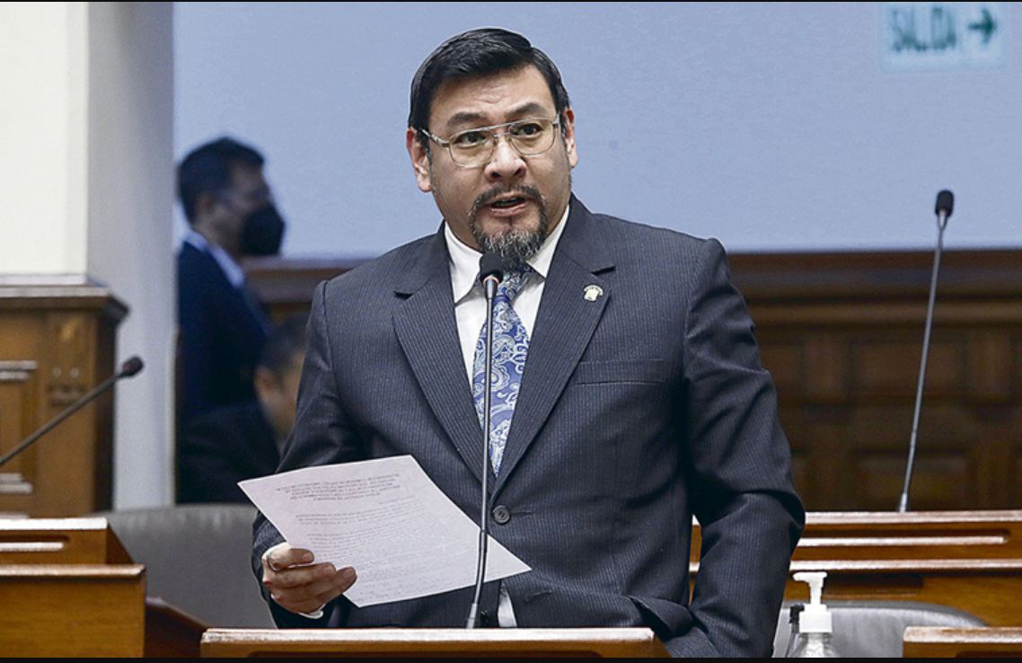 LUIS GUSTAVO CORDERO JON TAY 