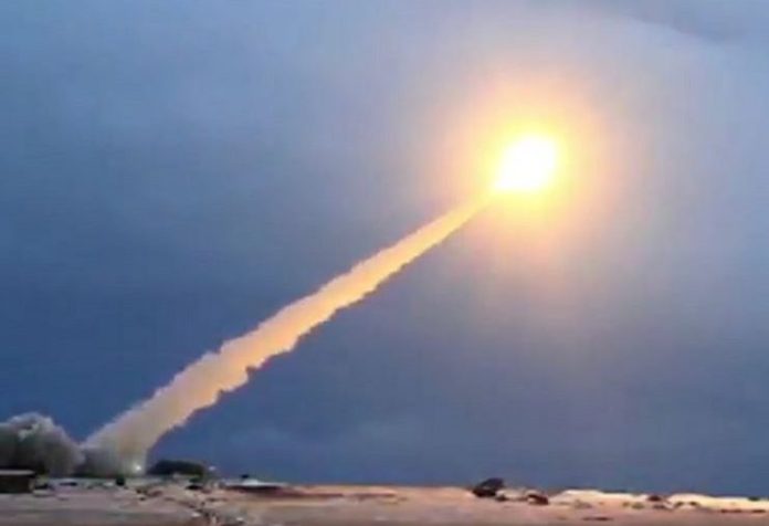 Rusia probó misil hipersónico en el Ártico