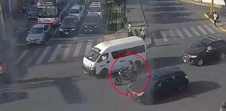 Se le apaga la moto tras robar celular