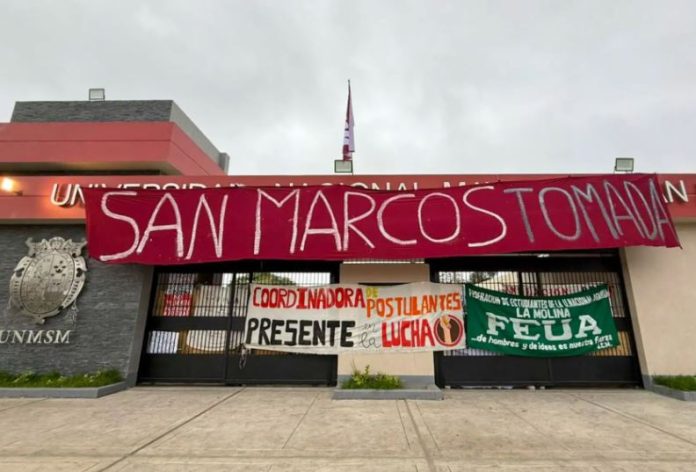 Suspenden examen por toma de universidad San Marcos