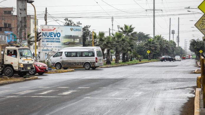 Cierran la avenida Universitaria por trabajos de la Vía Expresa Norte