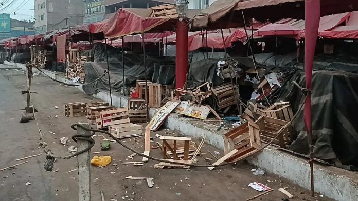 Delincuentes detonaron explosivos en comercios cerca al mercado La Cumbre