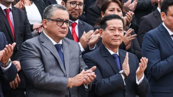 Santiváñez habría pedido a Arana cambiar de pabellón a expolicía vinculado a 'Los Pulpos'