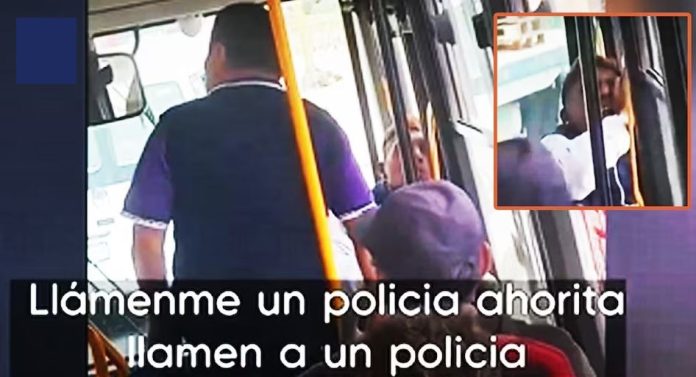 Atrapa a delincuente en su propio bus Atrapa a delincuente en su propio bus