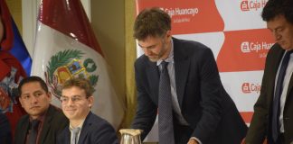 Caja Huancayo firmó convenio con Agencia Francesa de Desarrollo