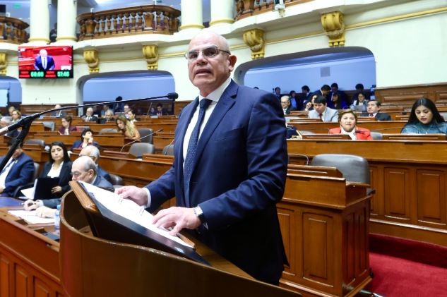 El Congreso de la República otorgó ayer miércoles el voto de confianza al Gabinete liderado por Ernesto Álvarez El Congreso de la República otorgó ayer miércoles el voto de confianza al Gabinete liderado por Ernesto Álvarez