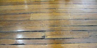 Grietas en pisos de madera