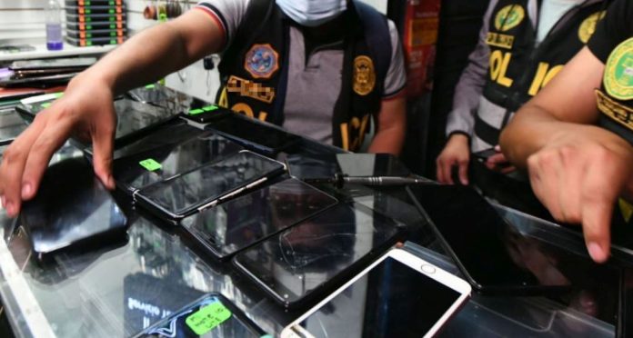 Incautan celulares en Las Malvinas