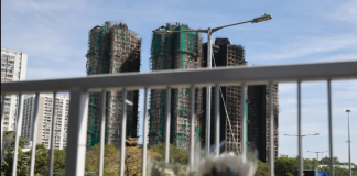 128 muertos en feroz incendio en Hong Kong