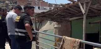 Asesinan a anciano a puñaladas en su casa