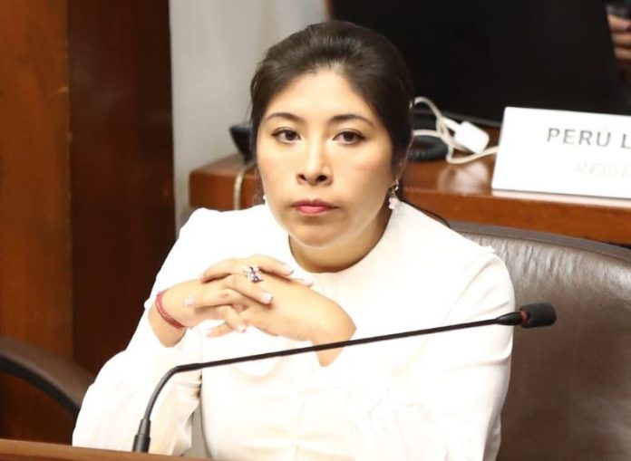 Betssy Chávez Betssy Chávez