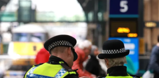 Detención preventiva por apuñalar en tren