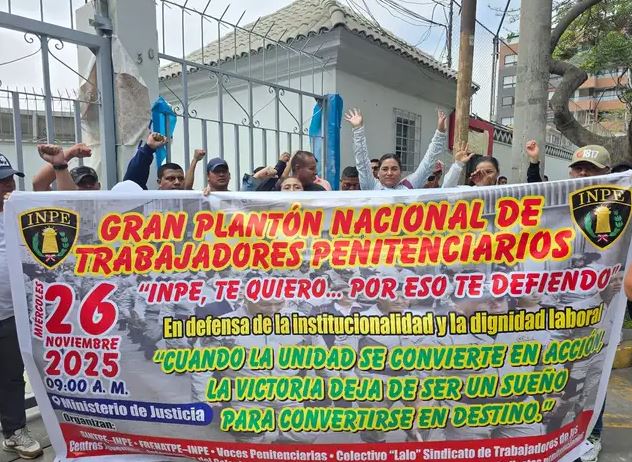 Huelga nacional por cierre del INPE Huelga nacional por cierre del INPE