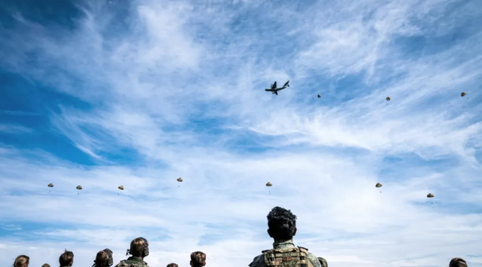 OTAN preocupado por alianza de Rusia