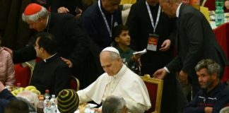 Papa León XIV almorzó con transexuales