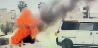 Quemó miniván para que no se la lleven