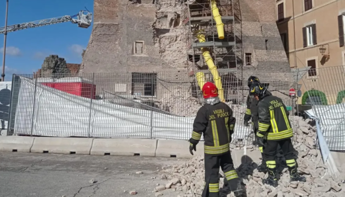 Se derrumba parte de Torre dei Conti