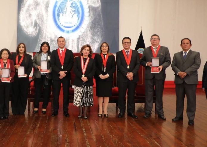 Corte de Lima celebró 201 años de creación institucional
