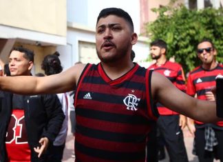 Robaron celulares a hinchas de Flamengo