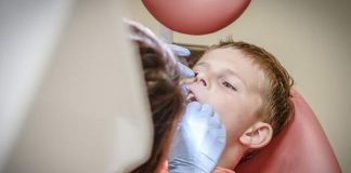 ¿Es delito operar a menor sin aprobación de sus padres