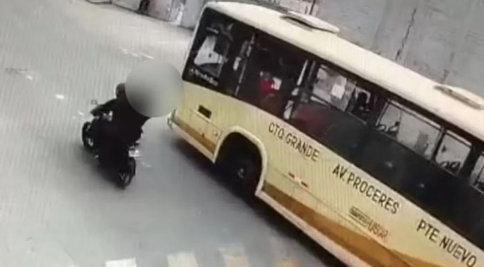 Sicarios atacan bus de la línea R28 en Lurín