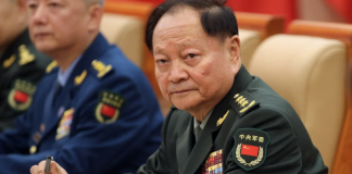 Zhang Youxia con la soga al cuello Zhang Youxia con la soga al cuello