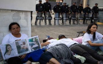 Piden liberar presos políticos en Venezuela