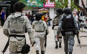 Abaten a 11 de Sinaloa