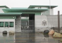 Atacan embajada de EE.UU. en Oslo