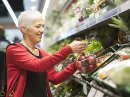 ¿Qué frutas debe comer un adulto mayor en el verano? Consumo de frutas en adultos mayores