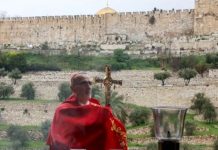 Impiden celebrar misa en Israel Impiden celebrar misa en Israel