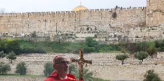 Impiden celebrar misa en Israel