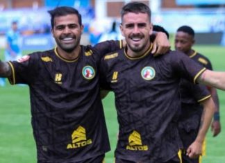 Juan Pablo II venció a ADT