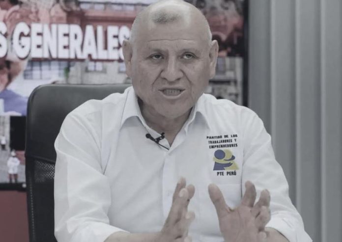 Napoleón Becerra García