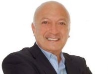 Sandro Esposito se presenta al senado con por Fuerza Popular