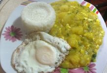 Tradicional y rico ajiaco de papas ajiaco de papa