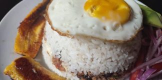 Completísimo arroz tapado a lo pobre arroz tapado a lo pobre